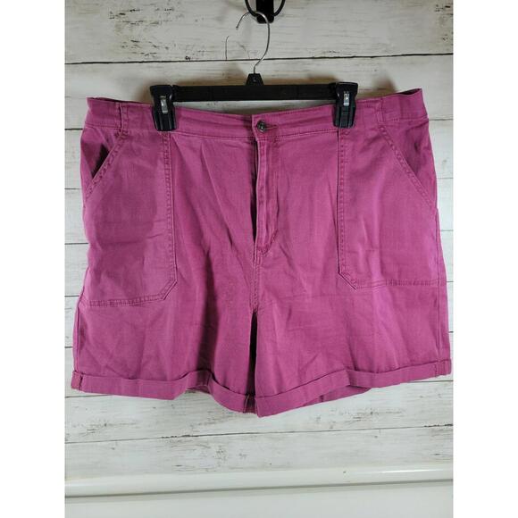 Gloria Vanderbilt Women's Shorts Size XXL Berry Pink - Picture 1 of 3